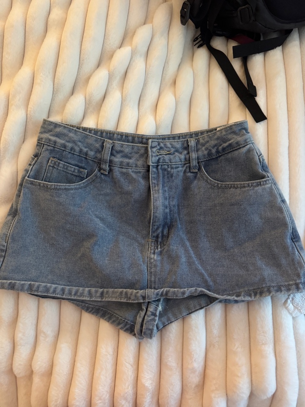 SHEIN Light Blue Denim High-Rise Jean Shorts
